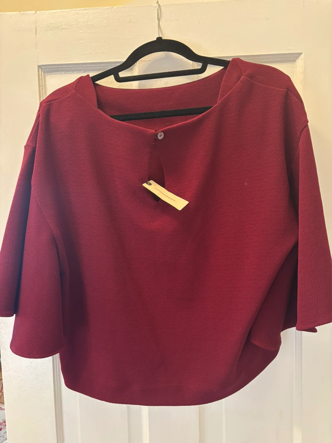 Anthropology Eri + Ali Women's Red Bell Sleeve Top Size L - photo 2