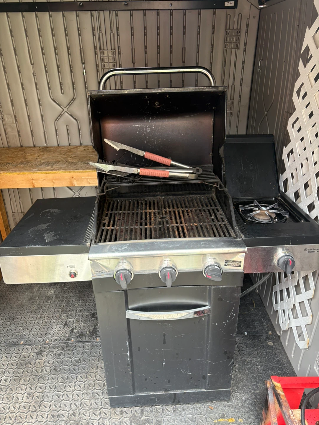 Propane BBQ with Side Burner - photo 2