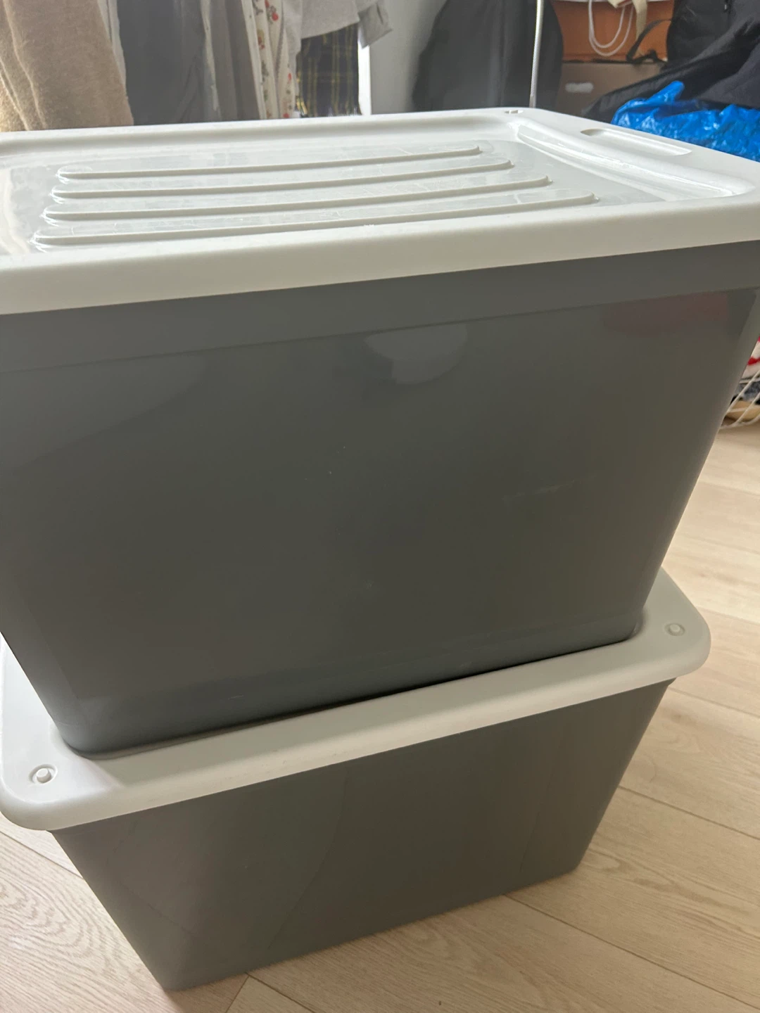 Type A 80 L Storage Container Bin with Lid - photo 2