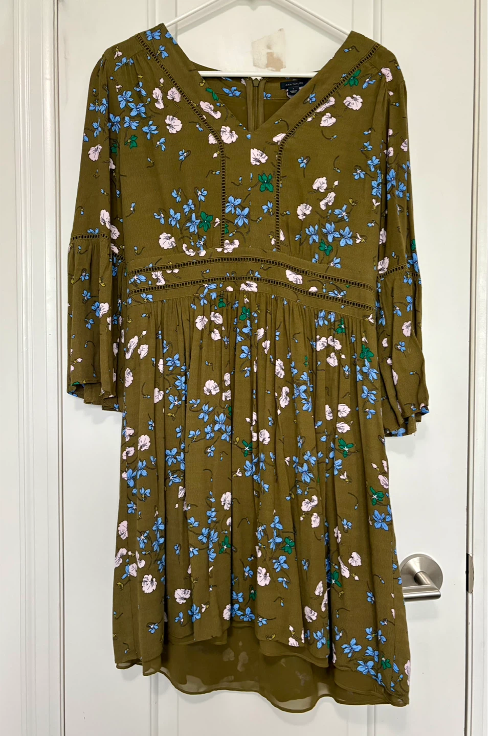 Anne Taylor Dress