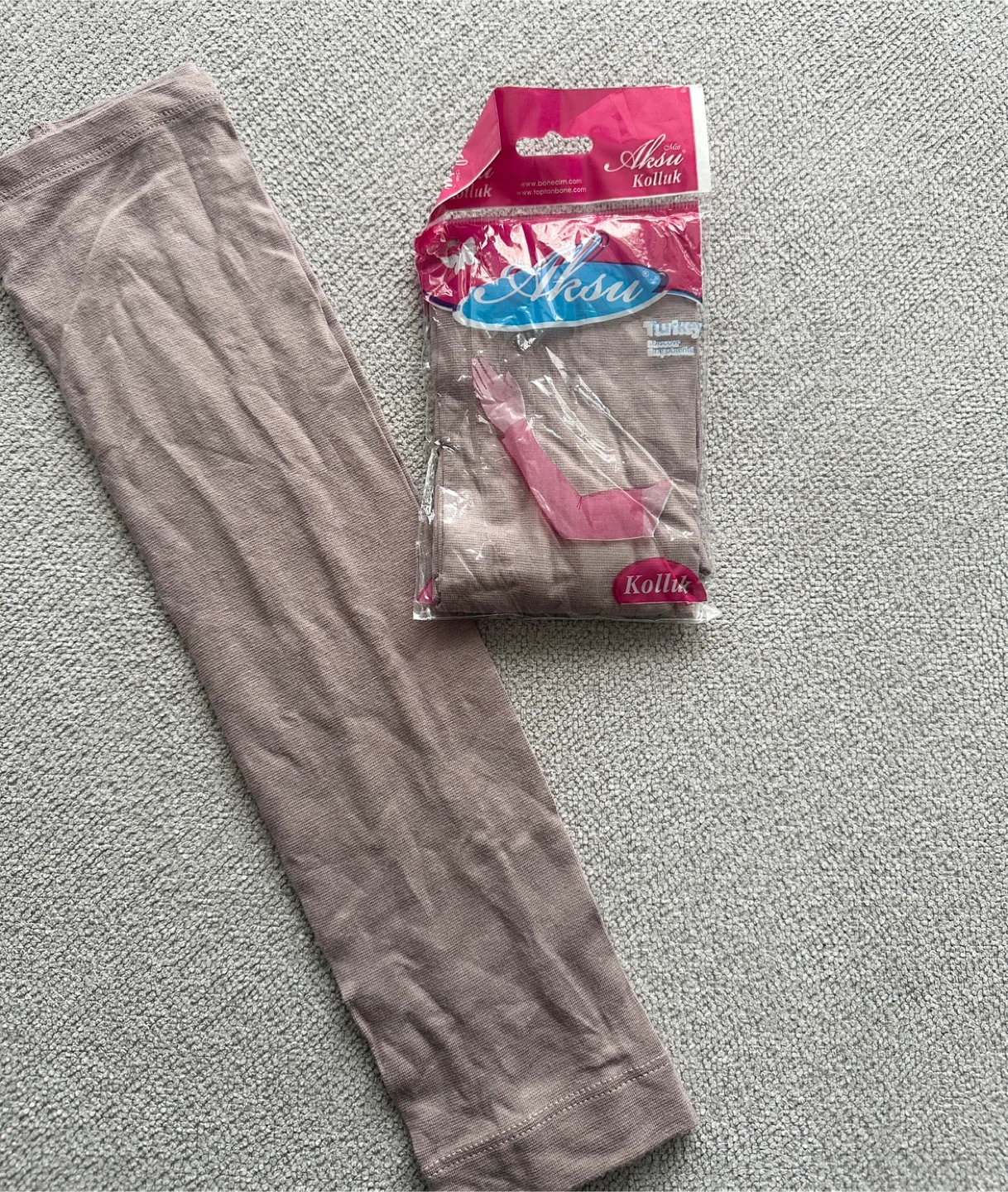 2 Pairs of Sleeves - $3 each pair - New