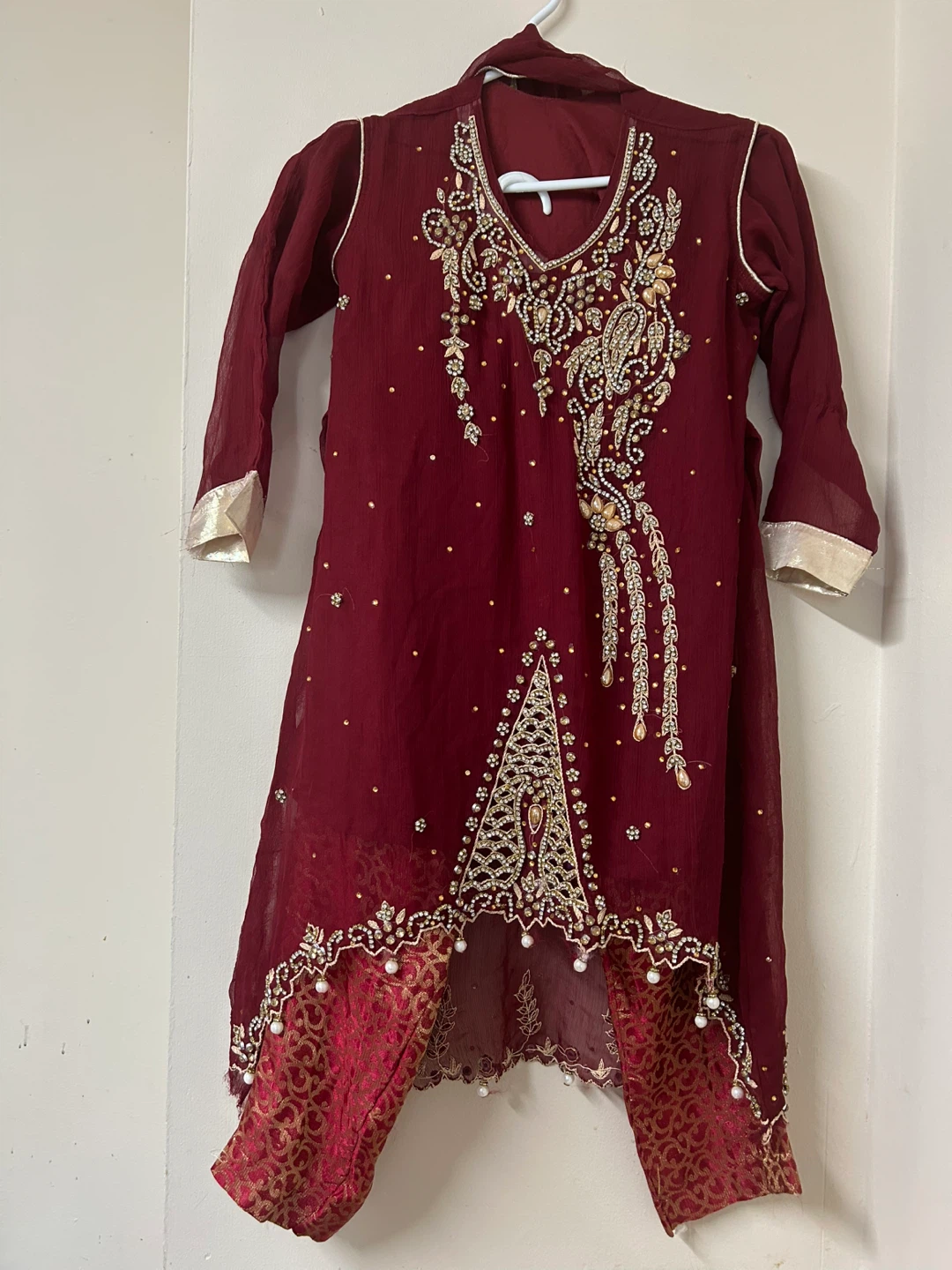 Embellished Burgundy Kurti (3 Piece) - photo 2