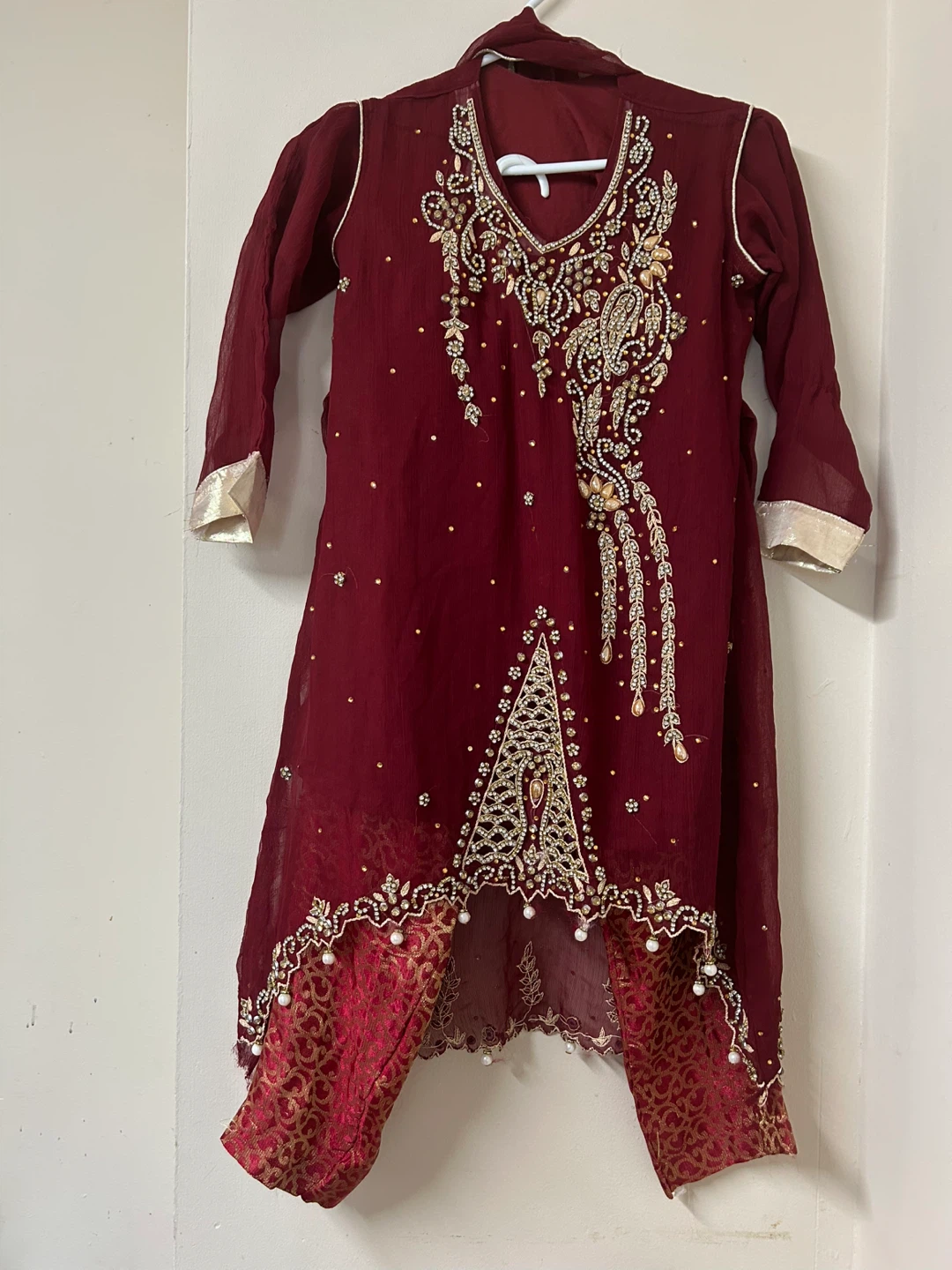 Embellished Burgundy Kurti (3 Piece) - photo 3