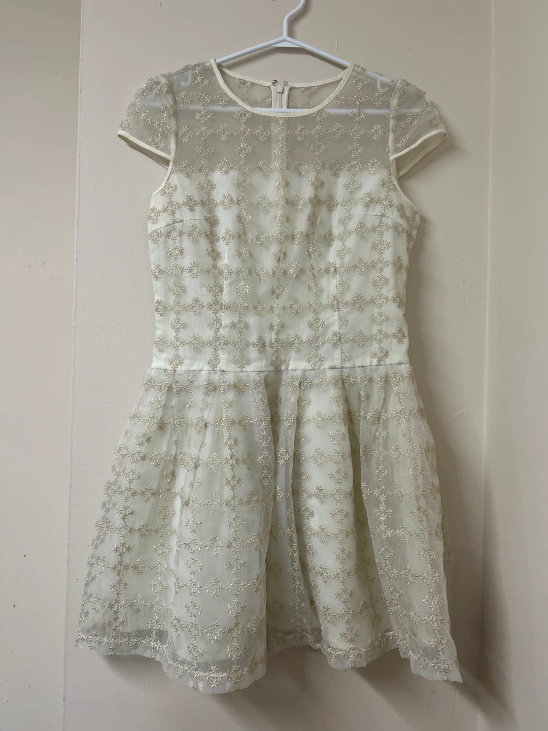 White Floral Embroidered Dress - photo 2