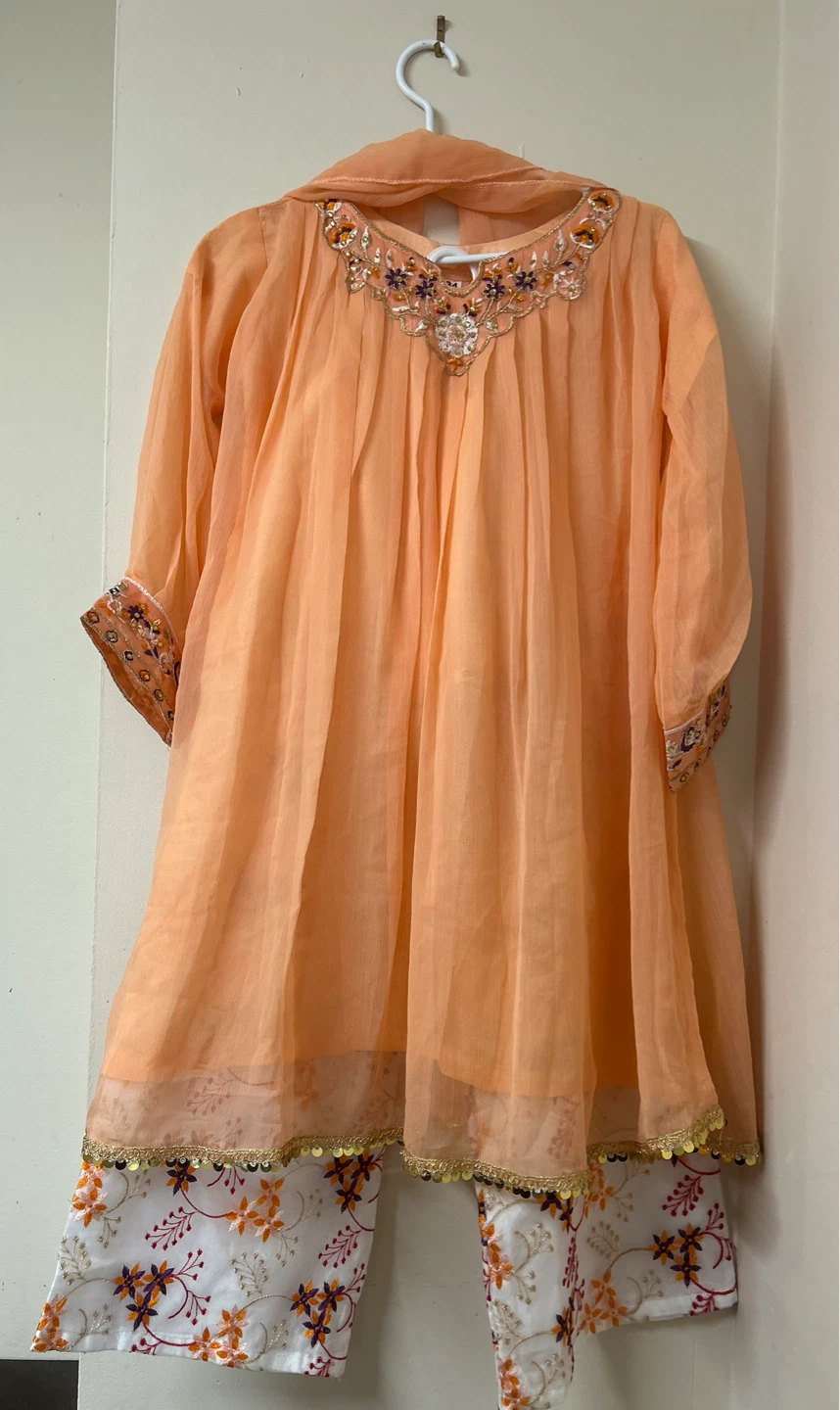 Kids Peach Kurta with Pants and Scarf - photo 3