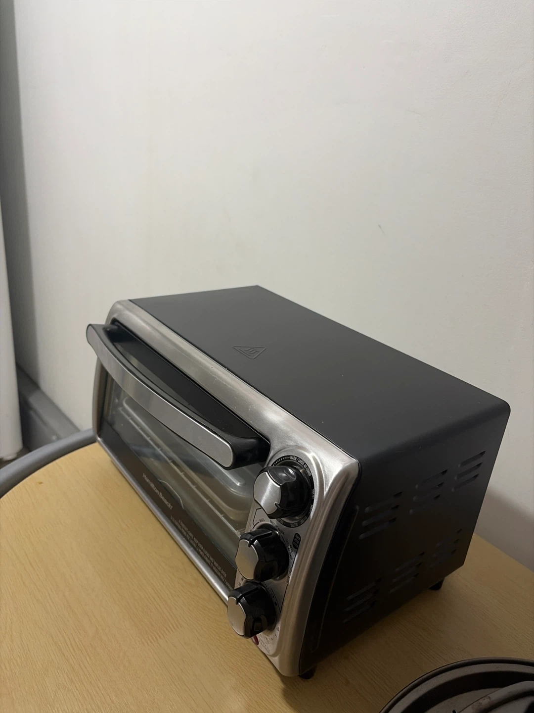 Hamilton Beach Toaster Oven - photo 4