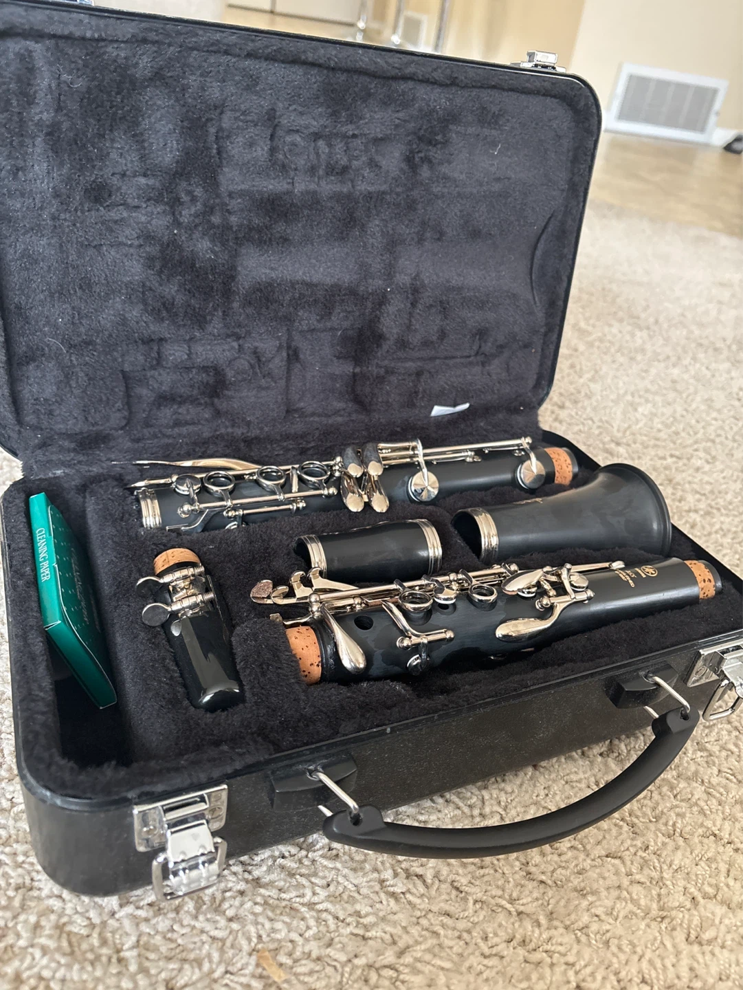 Yamaha Clarinet in Case