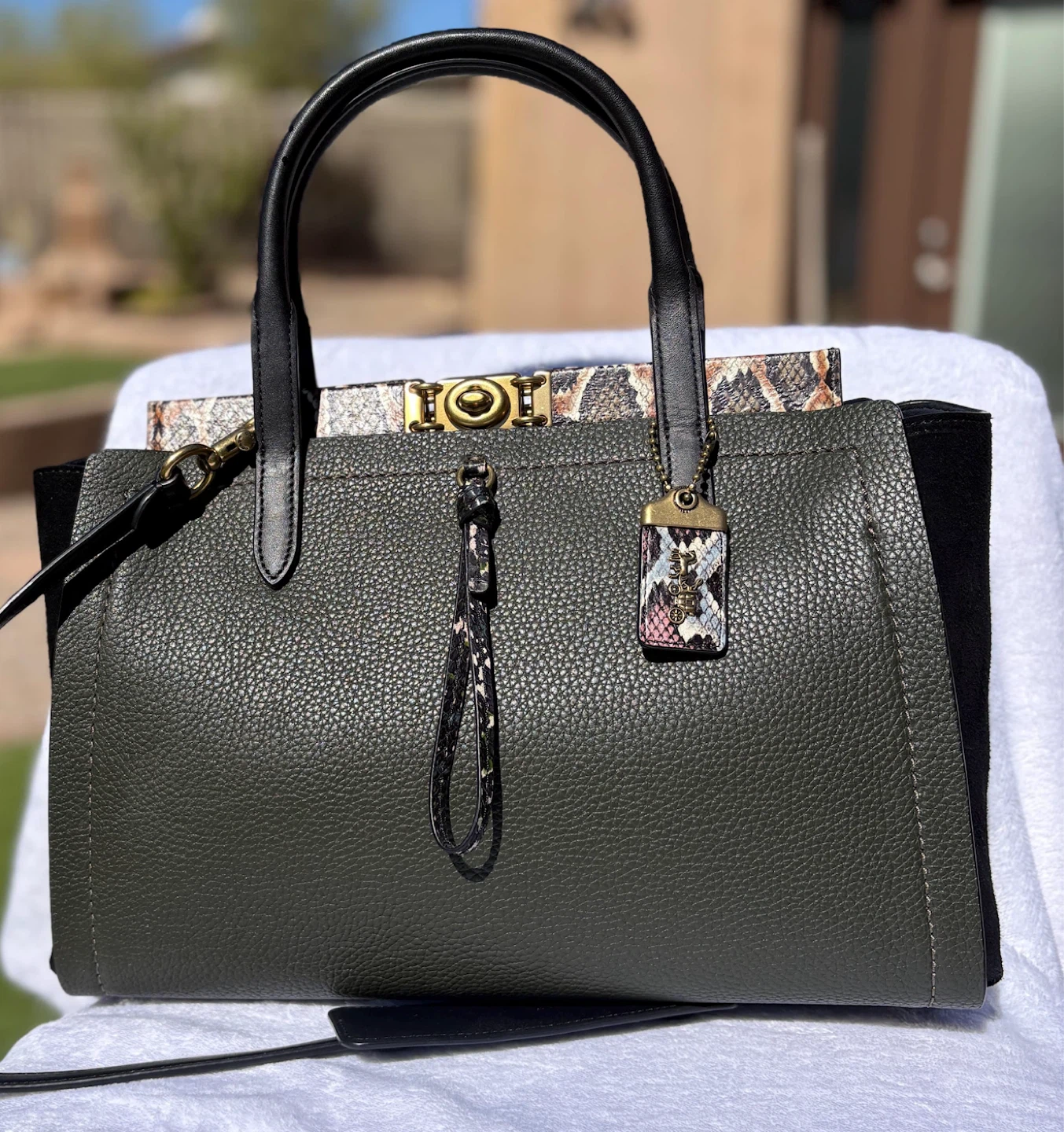 Coach troupe 35 1941 Olive Green Leather Snakeskin Trim Tote Bag