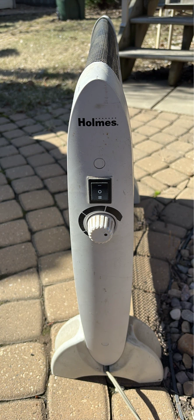 Holmes Portable Electric Heater - photo 3