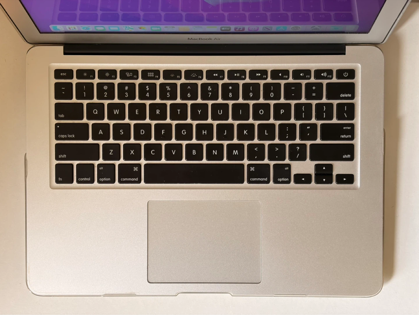 Apple MacBook Air (13-inch, Mid 2014, i5) - photo 2