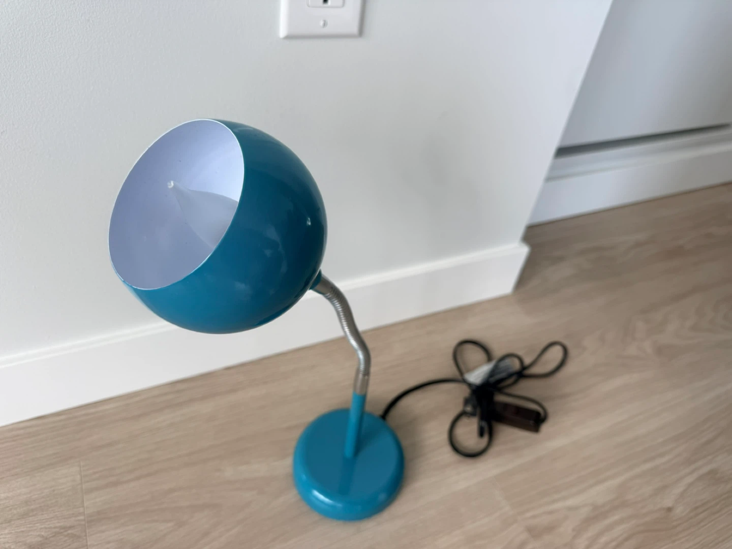 3 Lamps - moving sale! - photo 5