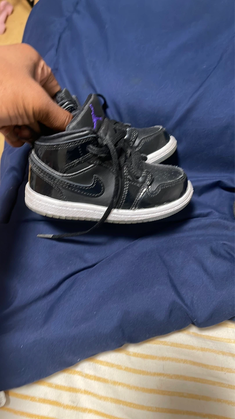 Toddler Jordan 1 High Black/Purple Sneakers - photo 5