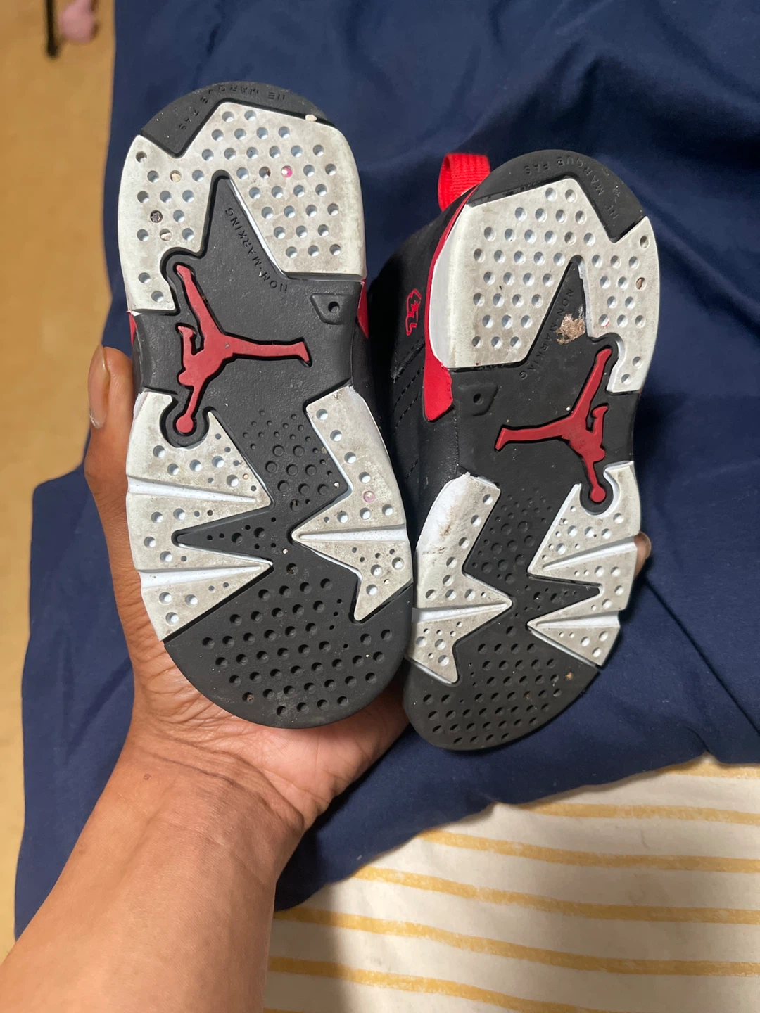 Nike Air Jordan 6 Toddler Shoes - photo 2