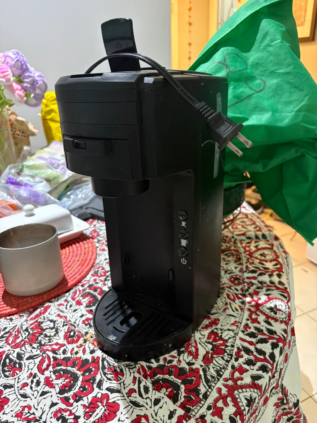 Black Single Serve Coffee Maker with 4 Mugs - photo 2