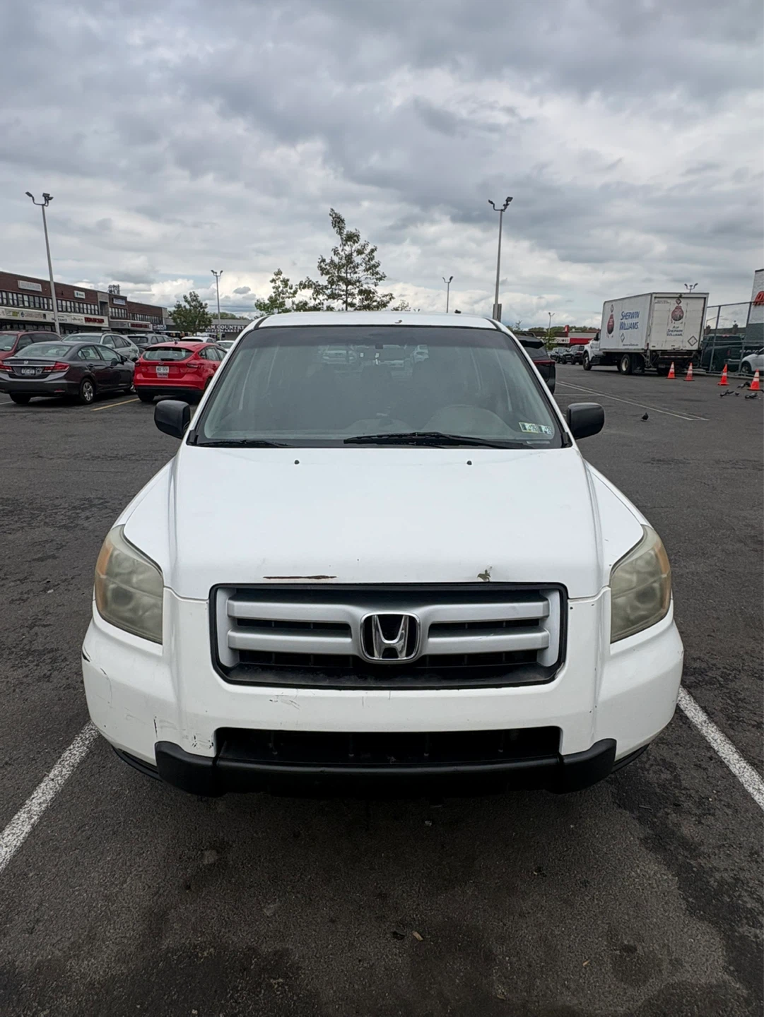 White Honda Pilot SUV