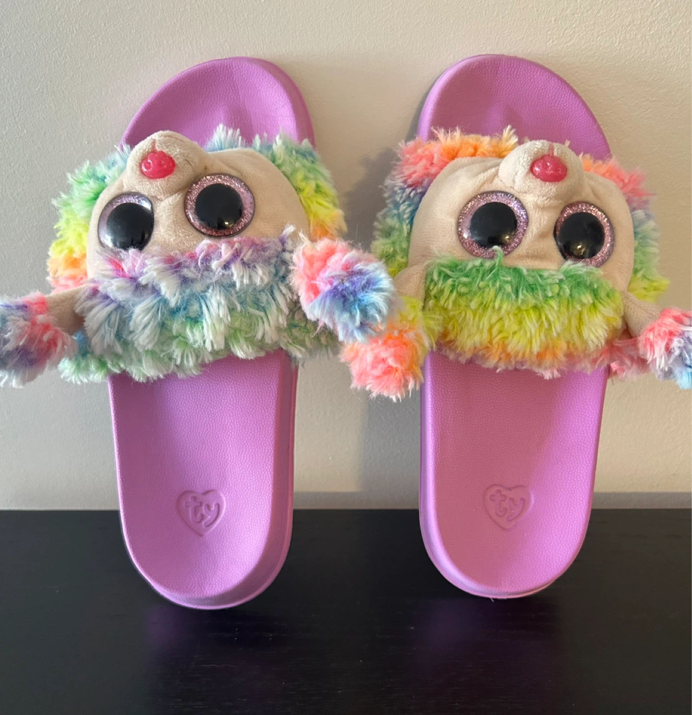 TY Cute Girls Slippers – Like New Condition / Beanie Boos - photo 4
