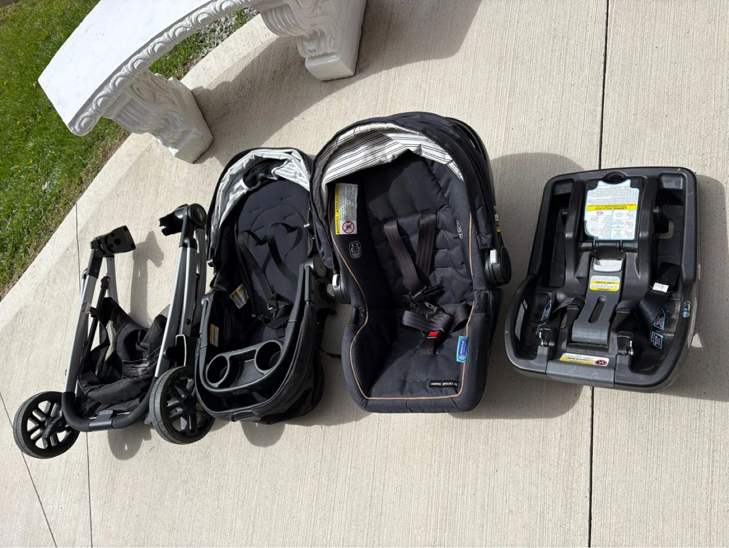Graco Travel System Stroller and Car Seat