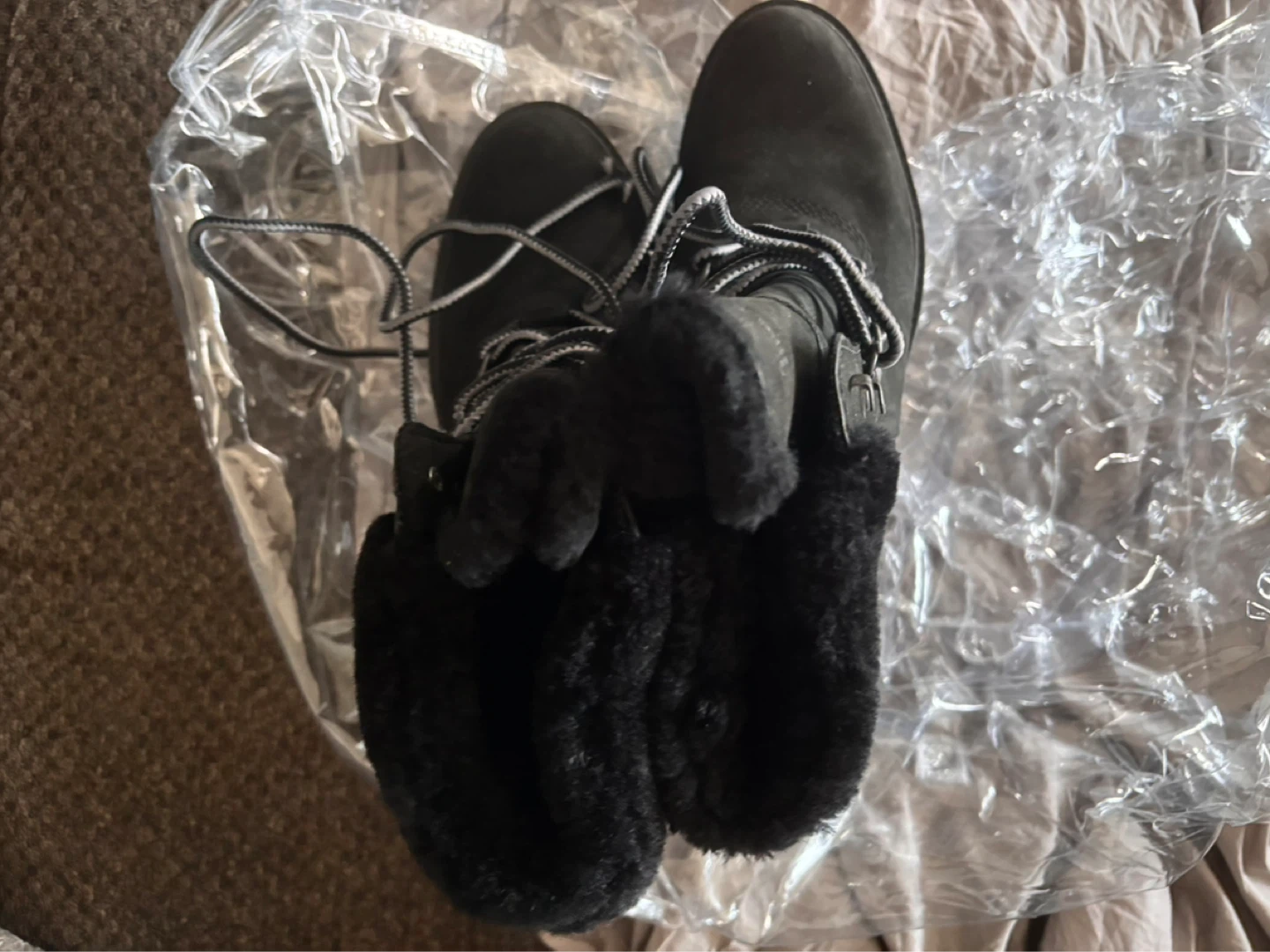 Timberland Black Suede Fur Lined Boots - photo 2