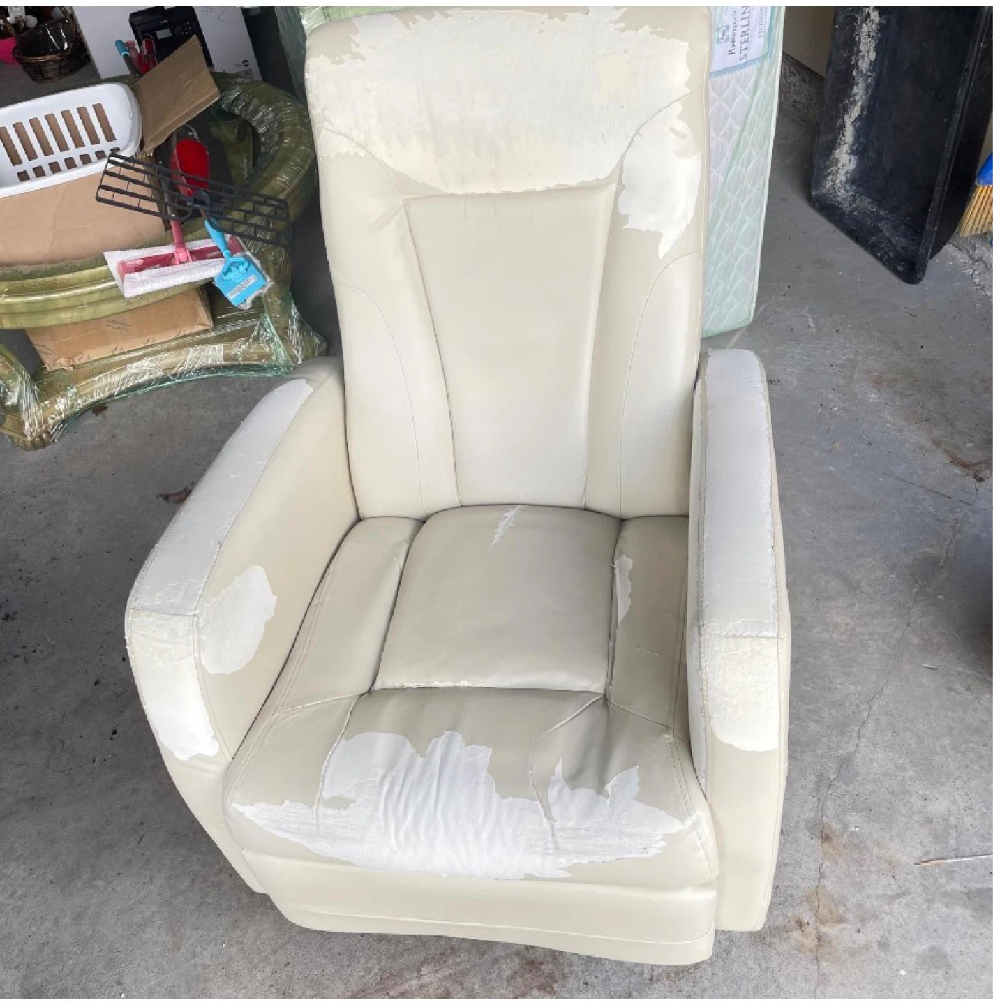 Cream Recliner Chair - Some Wear