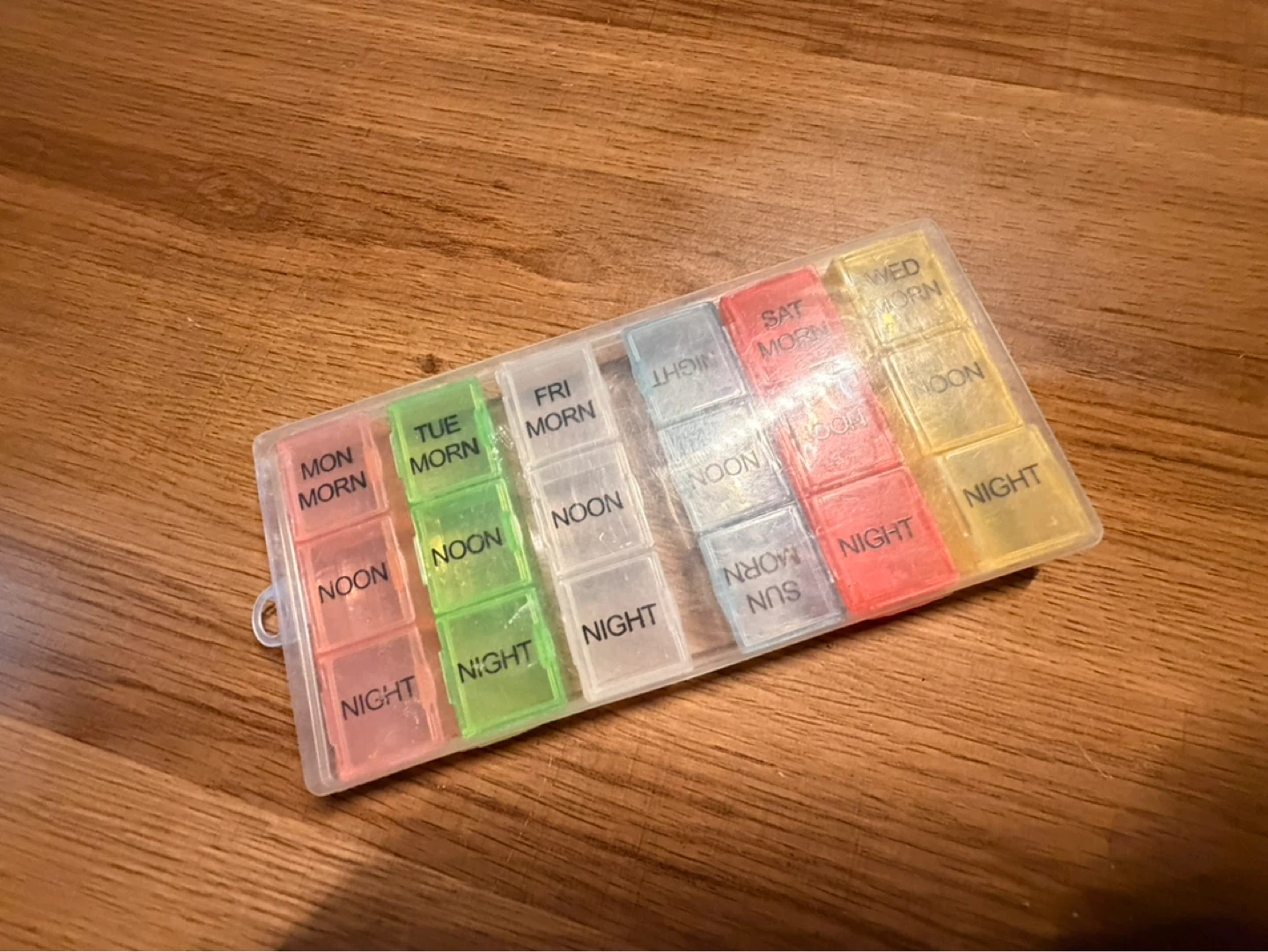 7-Day Pill Organizer Case - photo 3