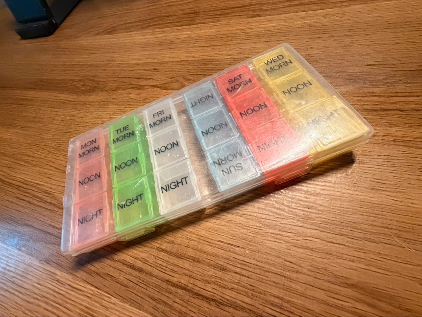 7-Day Pill Organizer Case - photo 5