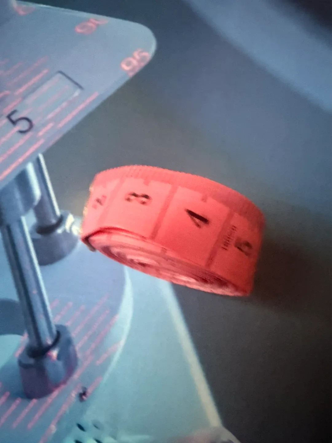 Red Measuring Tape - 150cm / 60in - photo 5