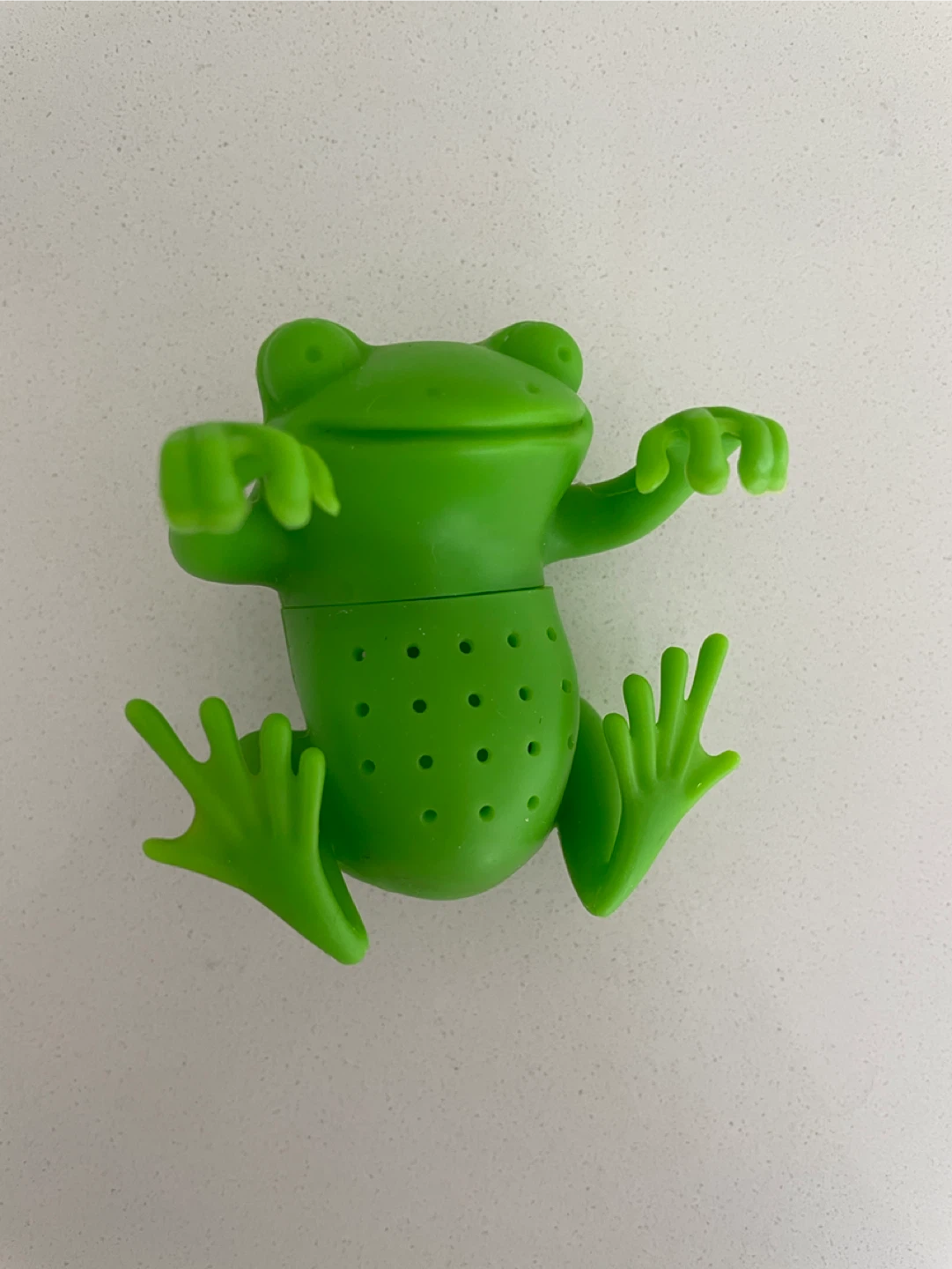 Silicone frog tea infuser