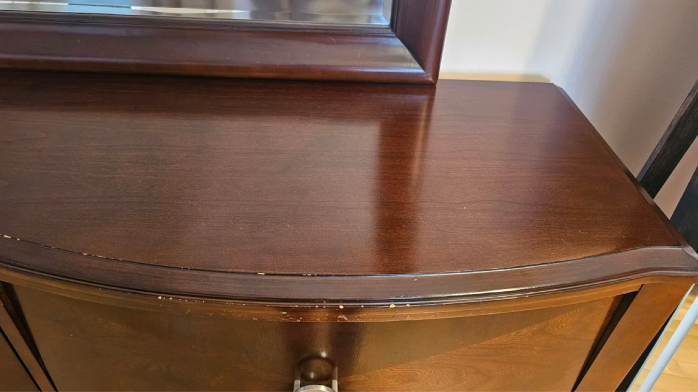 Bed and dresser for sale - photo 5