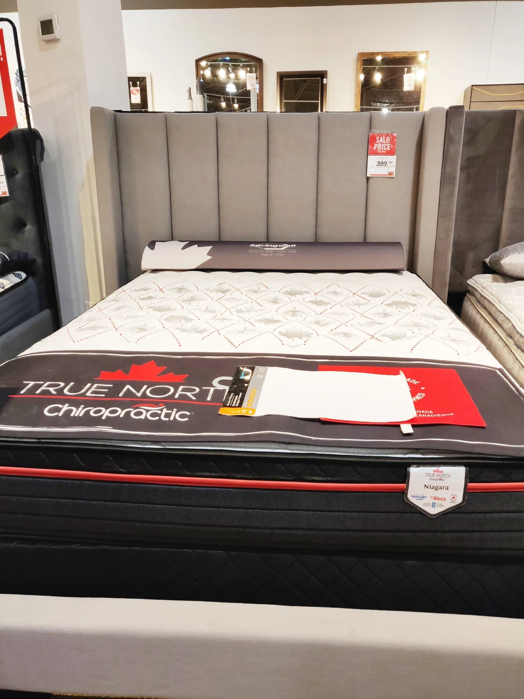 Tufted Upholstered Bed Frame - KING SIZE - photo 2