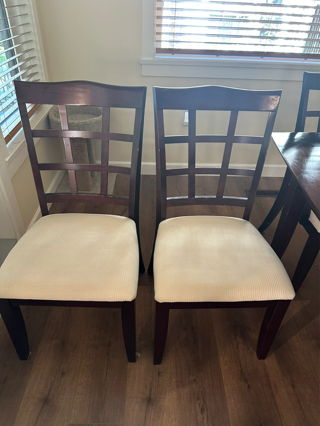 Dark Wood Dining Table and Chairs Set - photo 4