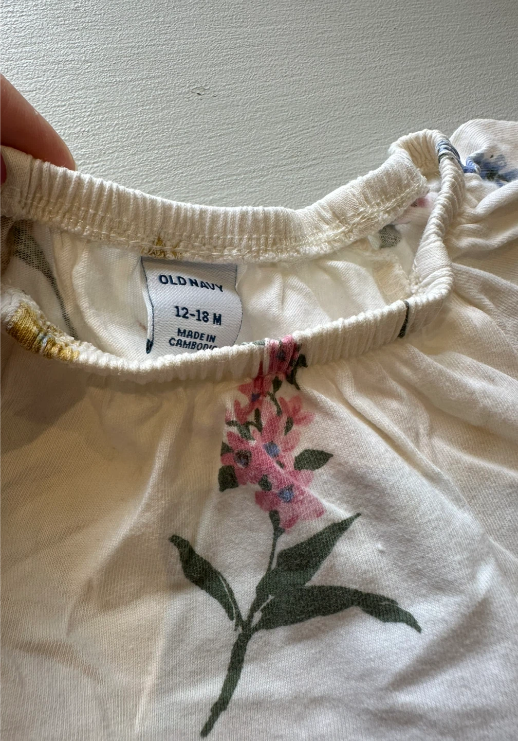 Old Navy Floral Romper 12-18M - photo 2