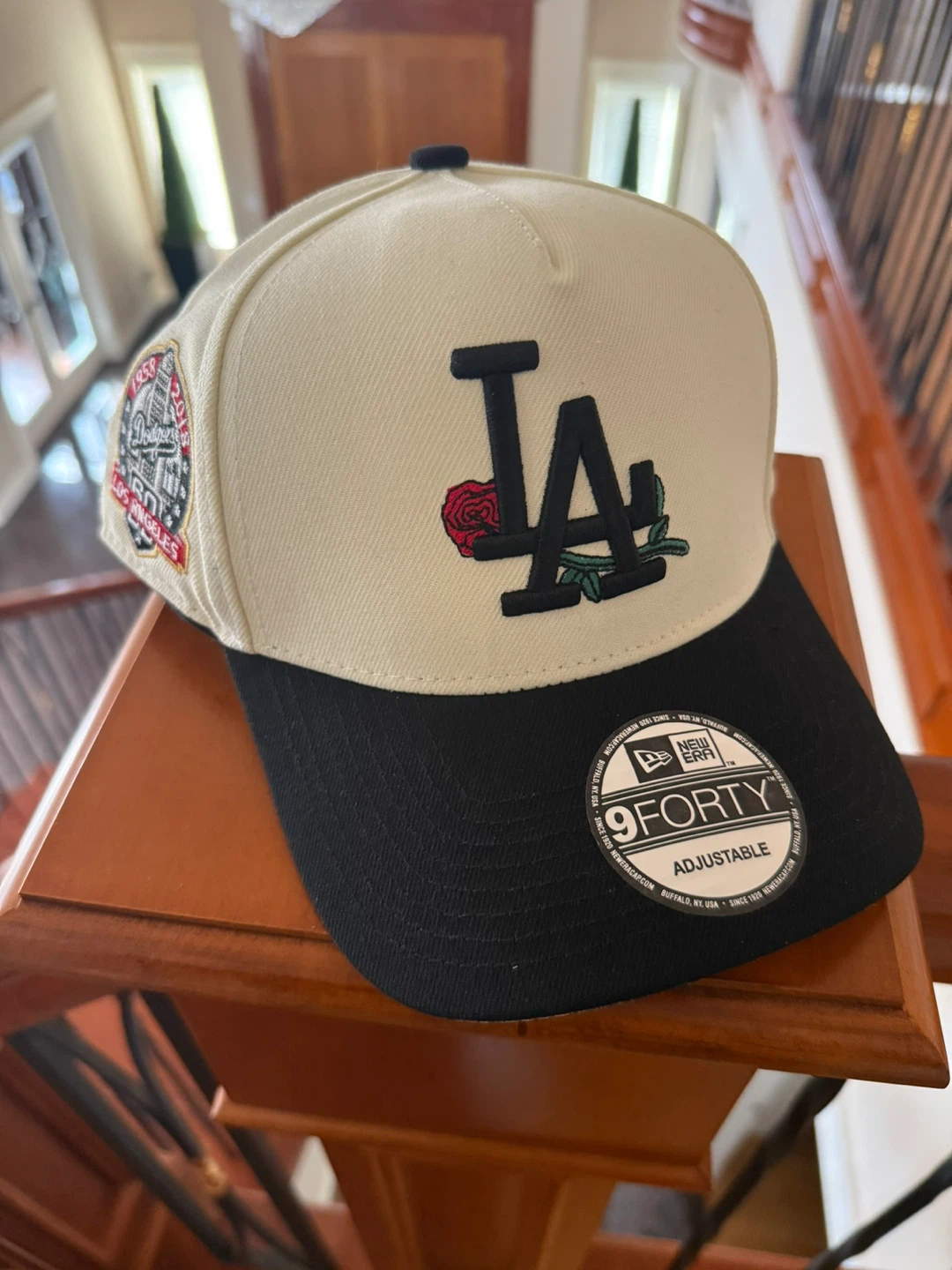 LA Dodgers Adjustable Cap w/ Rose logo
