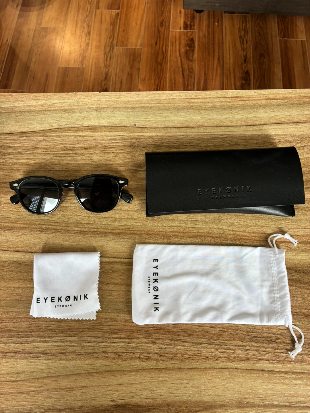EYEKOÑIK Black Sunglasses with Case and Pouch - photo 3