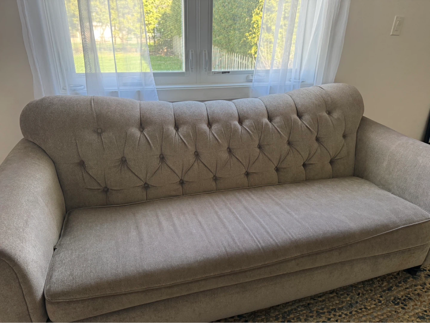 Tufted Sofa(Stylish Bombay Sofa)
