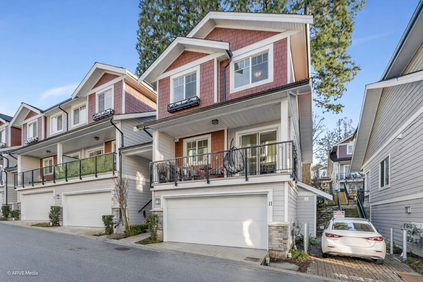 “FOR RENT  CAD 3200– Townhouse in Sullivan Heights, Surrey” - photo 2