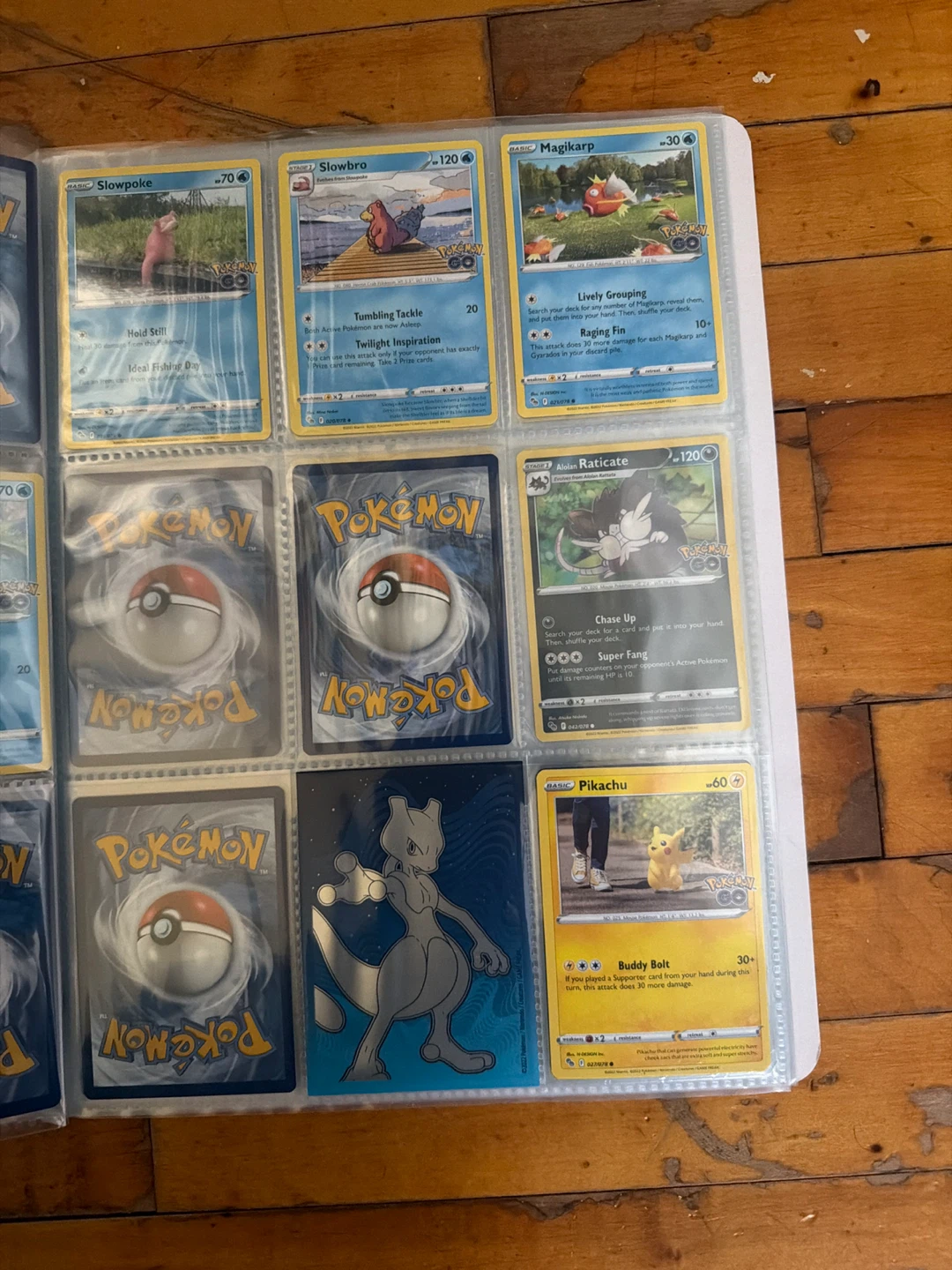 Pokémon GO Trading Card Collection Binder - photo 3