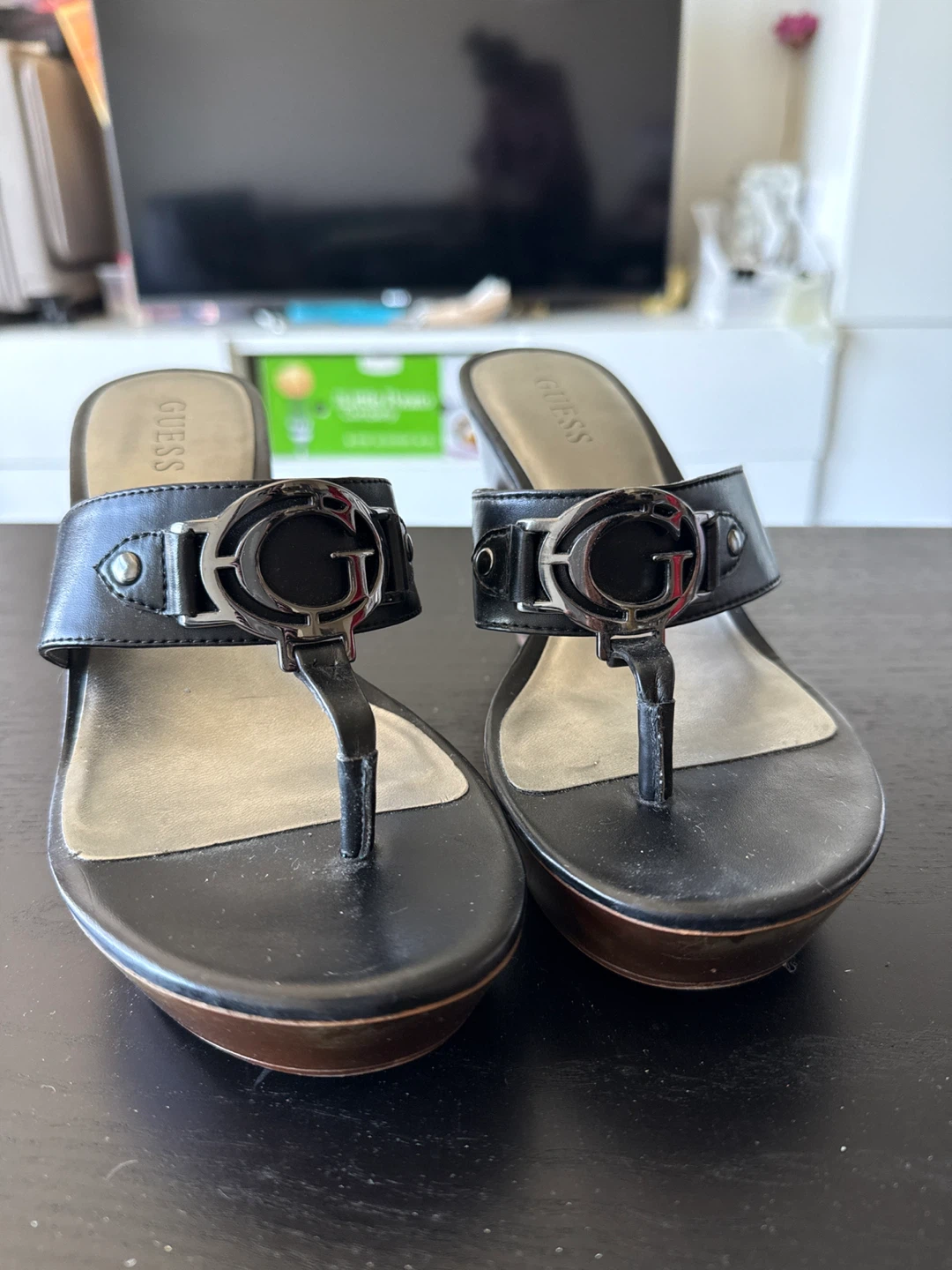 Guess Wedge Thong Sandals size 8 wore once only - photo 2