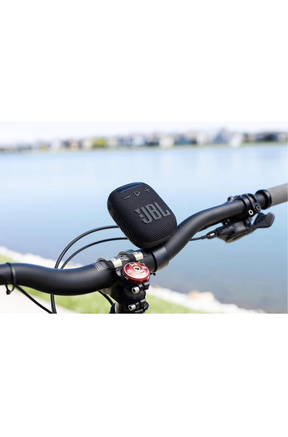 JBL Clip 4 Portable Waterproof Bluetooth Speaker Mount Bundle - photo 2