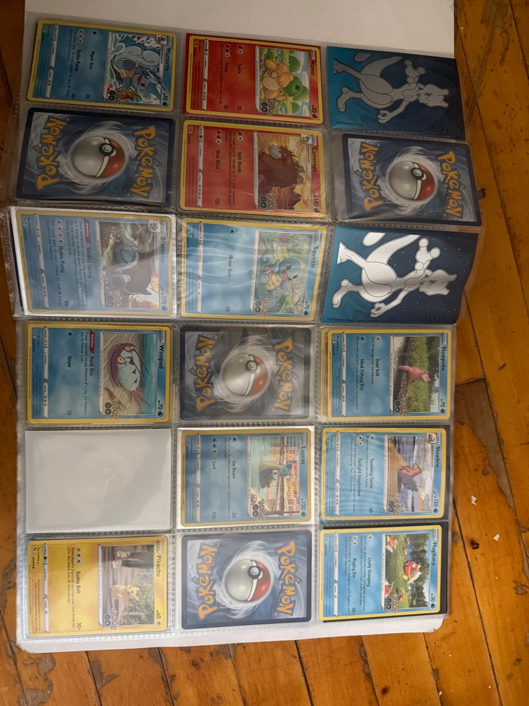 Pokémon Trading Cards in Binder - photo 3