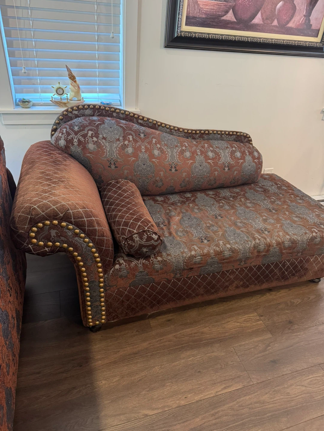 Elegant Sofa Set for Sale – Excellent Condition - photo 4