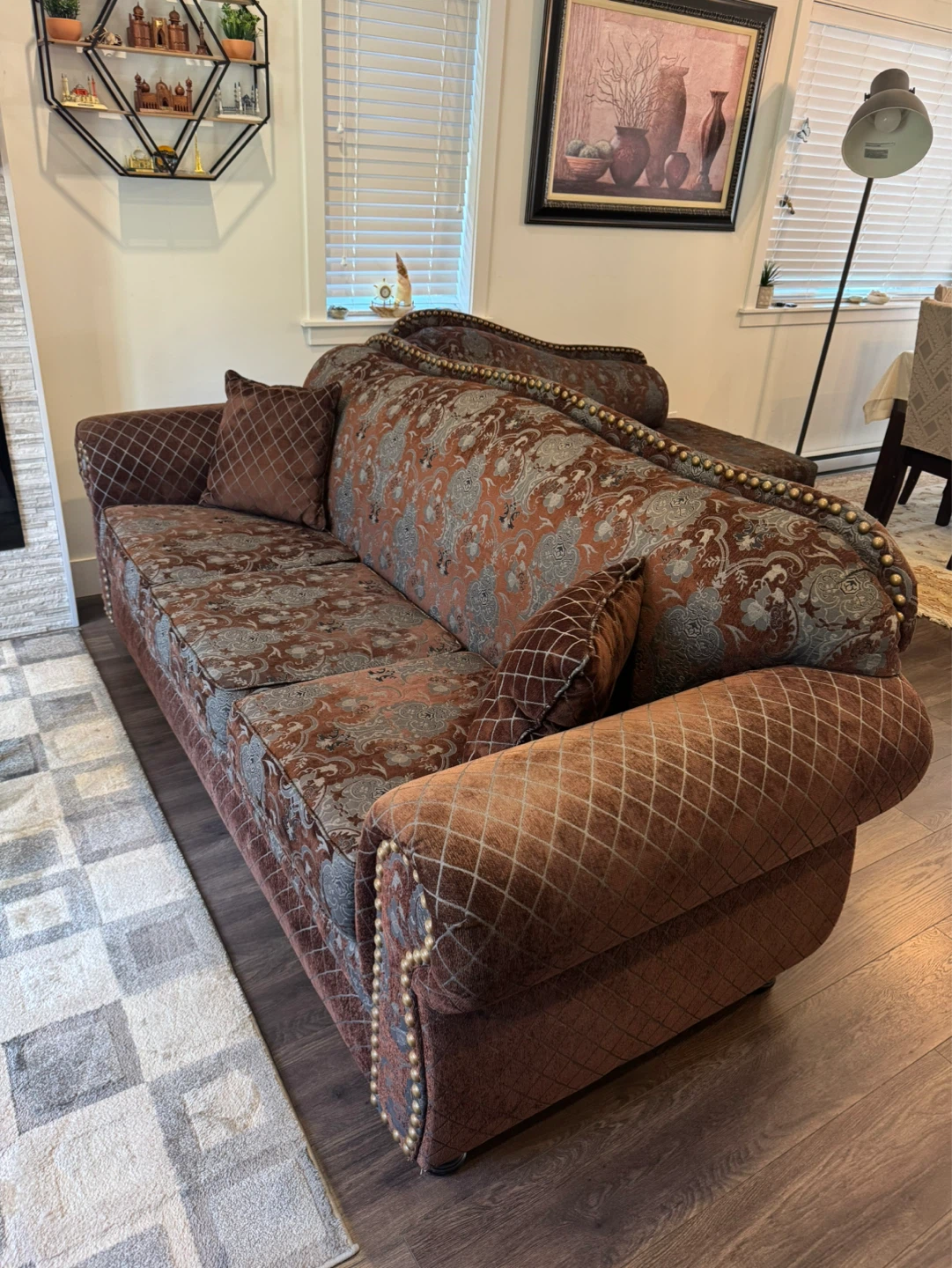 Elegant Sofa Set for Sale – Excellent Condition - photo 3