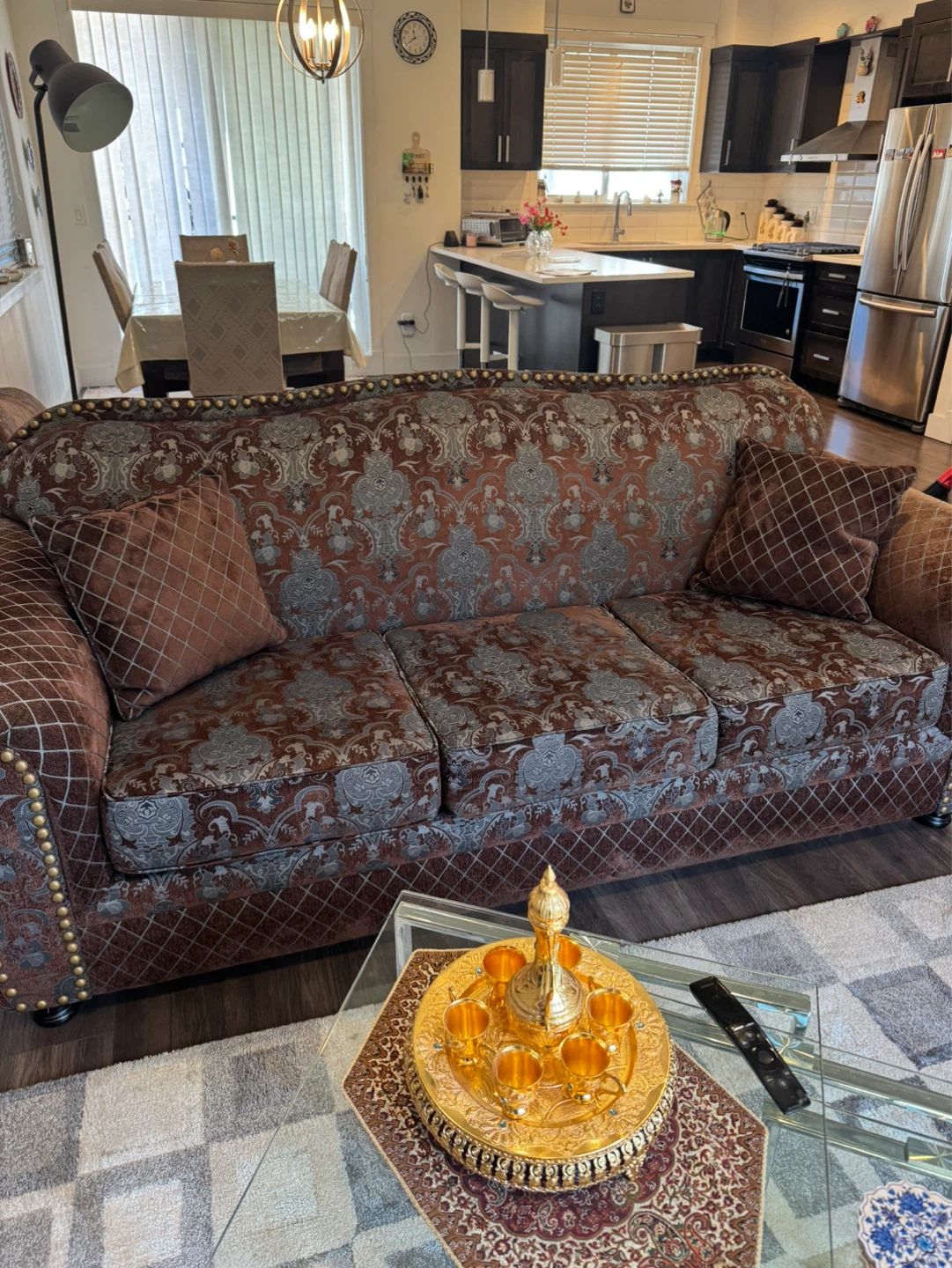Elegant Sofa Set for Sale – Excellent Condition - photo 2
