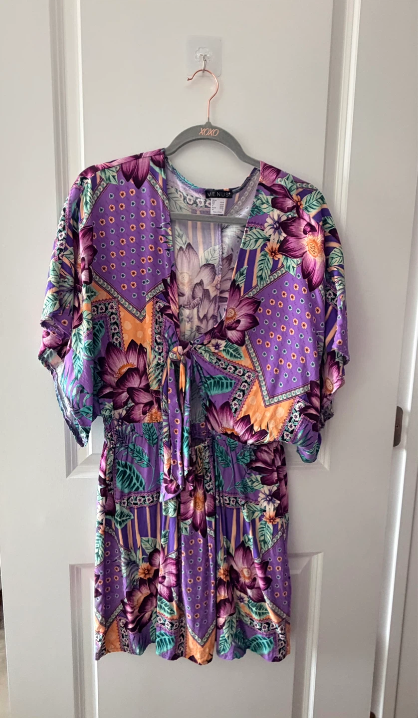 Venus Floral Print V-Neck Dress Size L