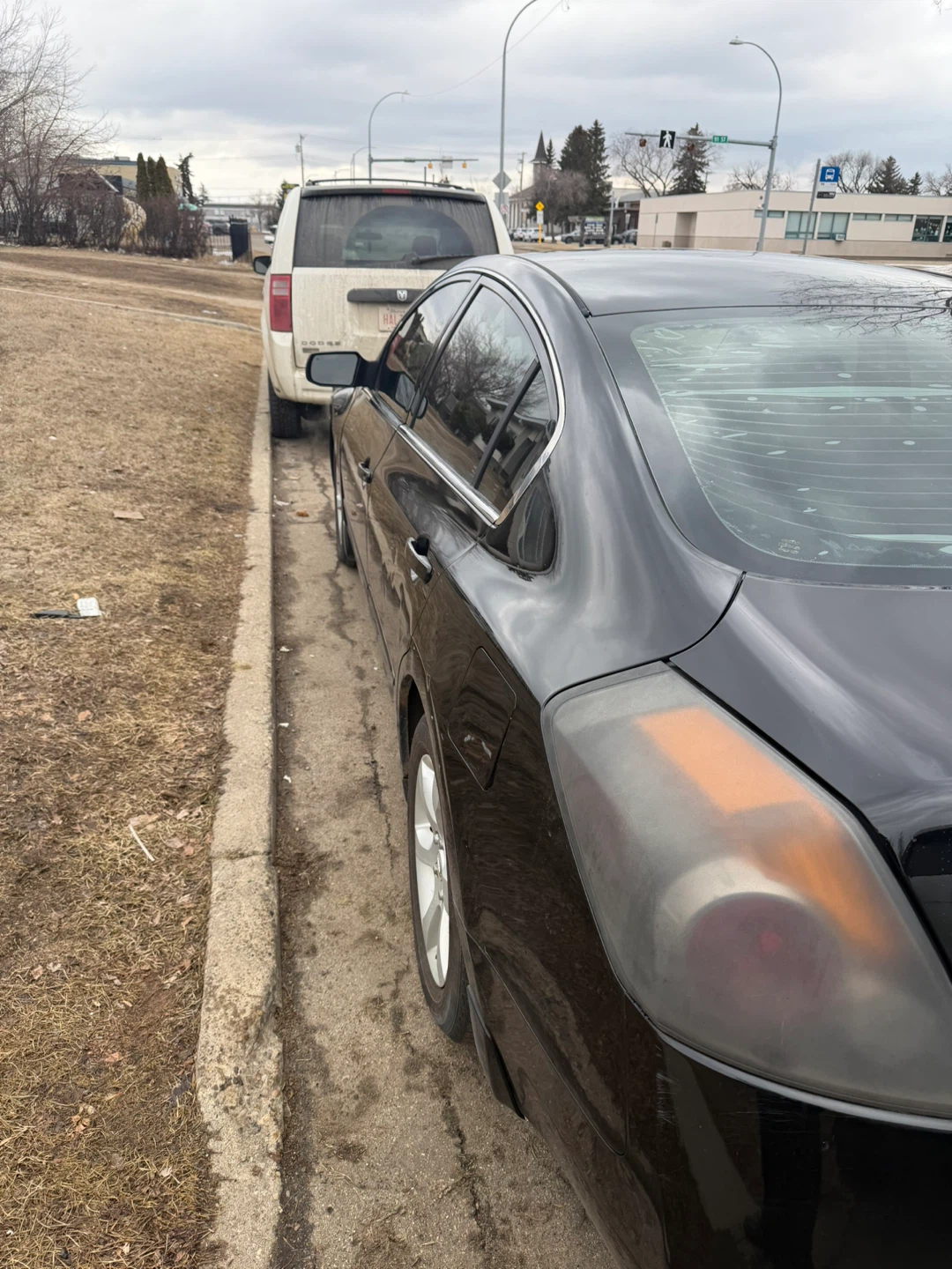 Black Nissan Altima 2.5 S - photo 4