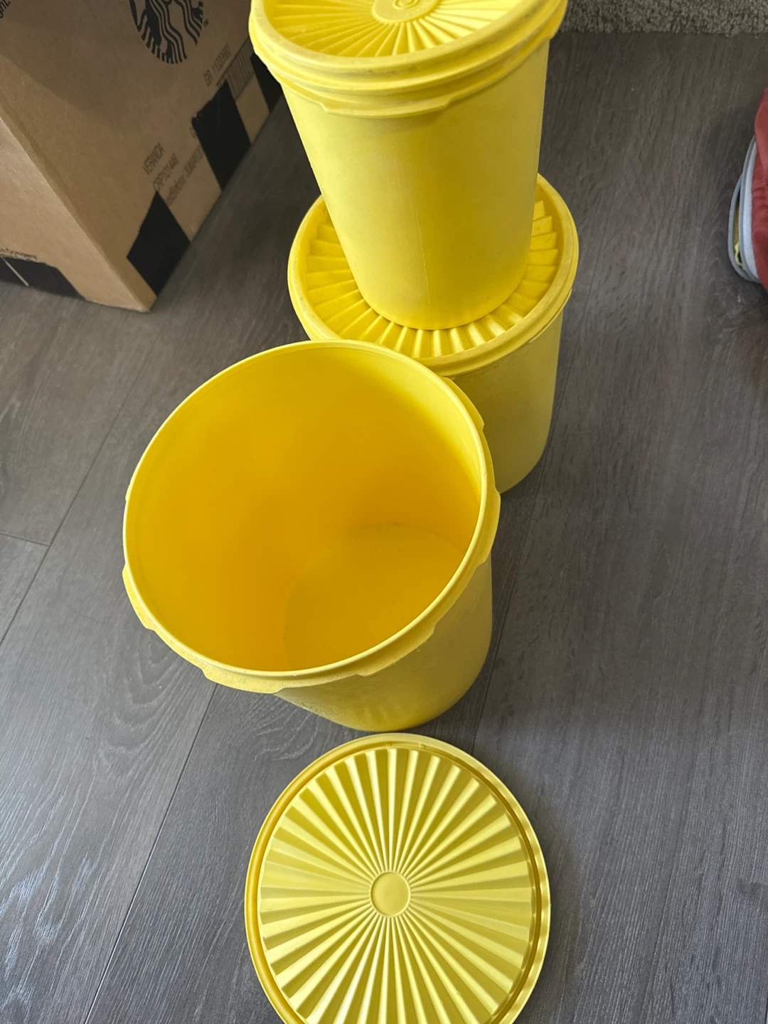 Tupperware Yellow Canisters - photo 3