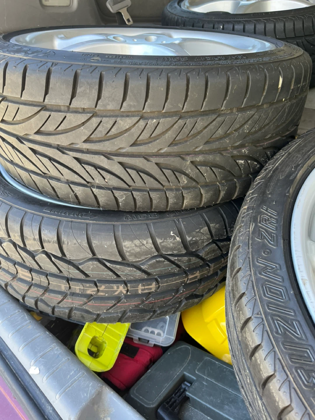 Fuzion 215/40/R17 - photo 2