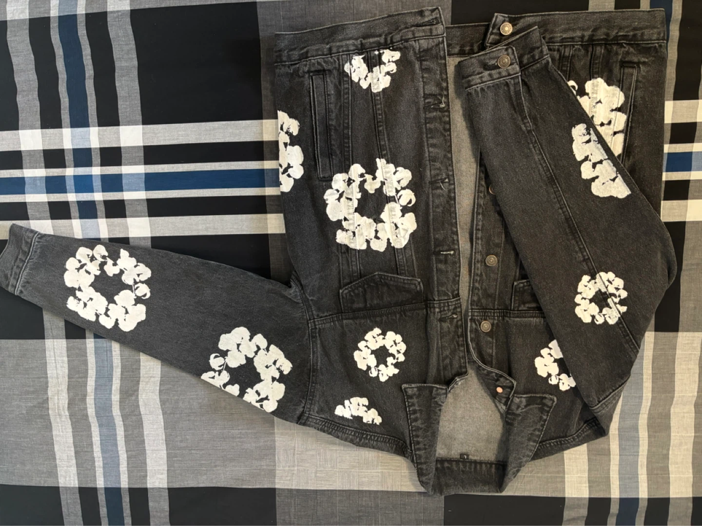 Denim Jacket with White Flower Print - photo 3