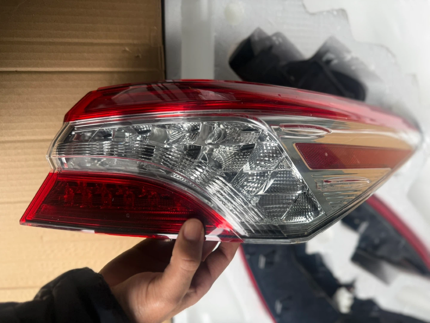 Red and Clear LED Taillight Assembly - photo 2