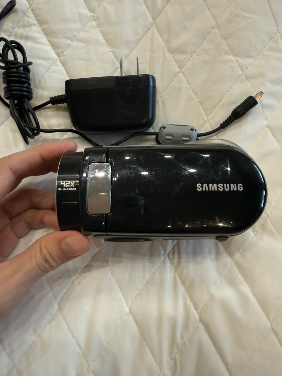 Samsung 42x Intelli-Zoom Camcorder - photo 4