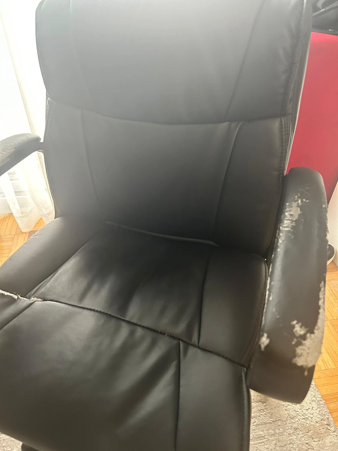Black Office Chair - photo 2
